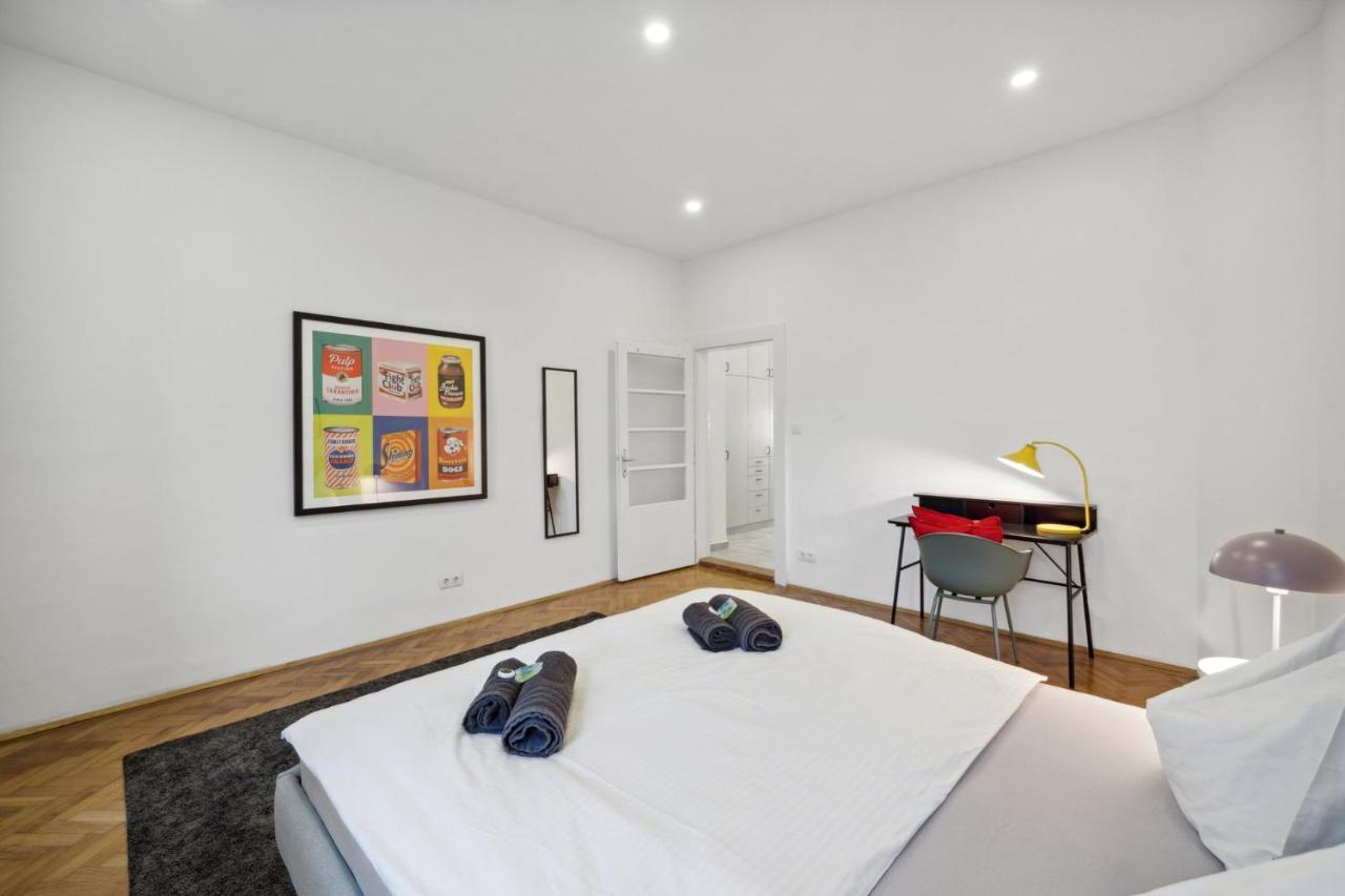 Big Spacious Central Apartment In Vienna Luaran gambar