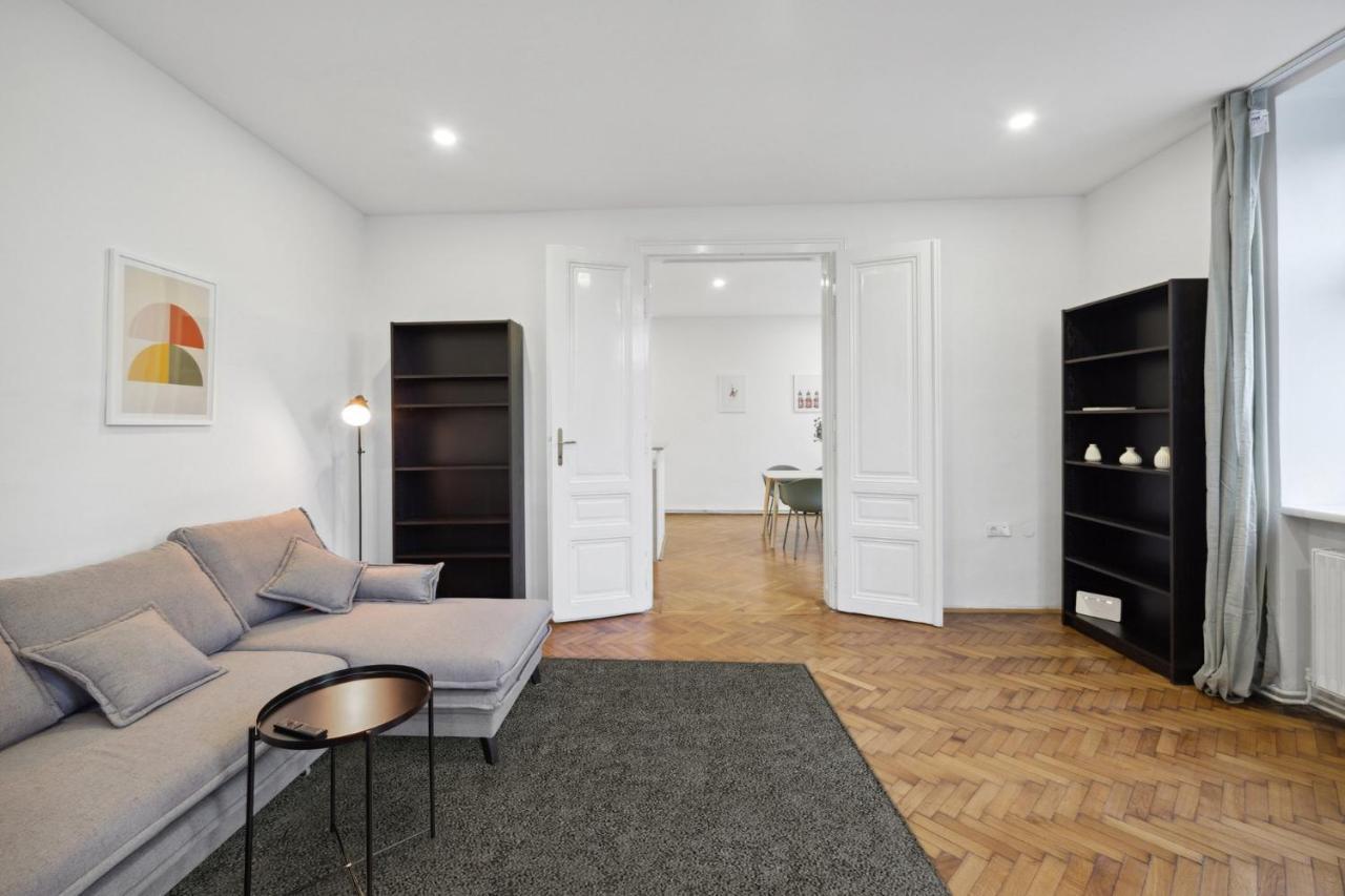 Big Spacious Central Apartment In Vienna Luaran gambar